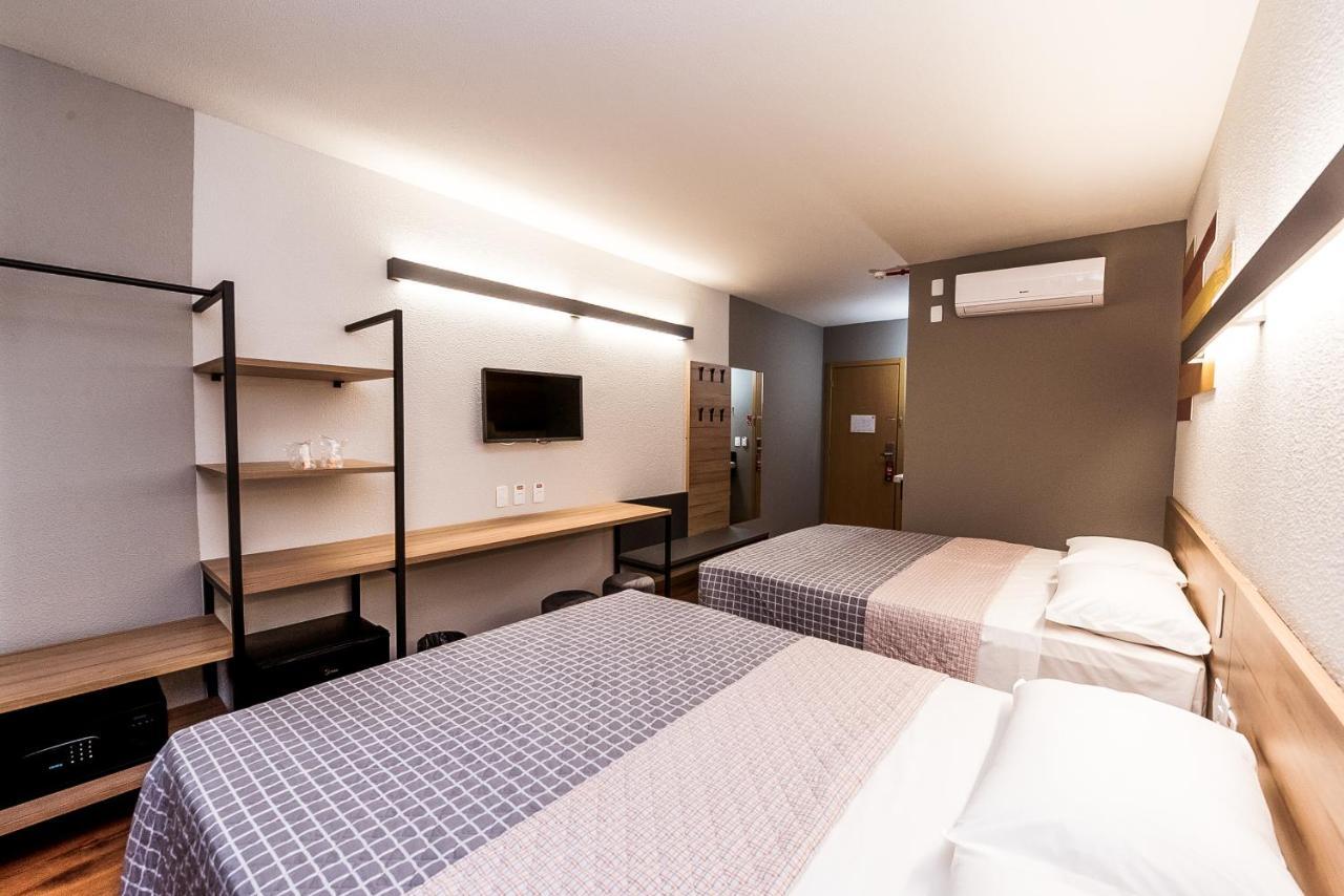 Hotel 10 Balsas Bagian luar foto