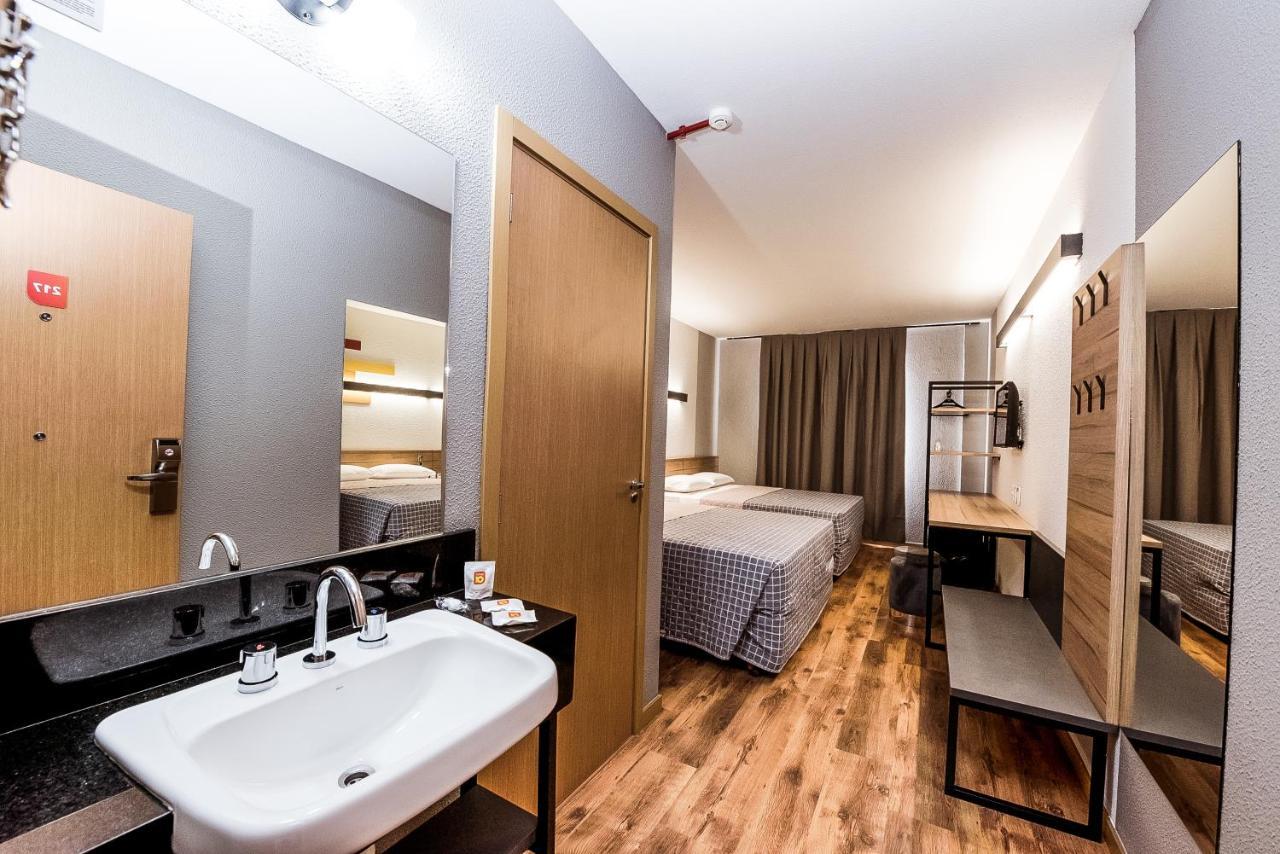 Hotel 10 Balsas Bagian luar foto